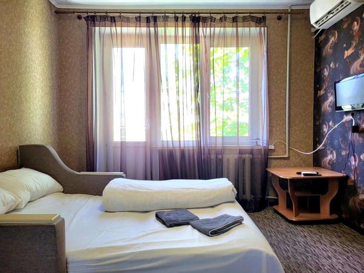 Квартира В Центрі Драгоманова 64,Поряд Центр Міста, Поля,Шпиталь, Швидка На Антоновича, 16Лікарня دنيبروبيتروفسك المظهر الخارجي الصورة